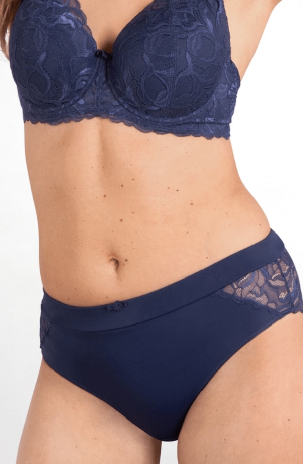 Would You Dare To Wear The No Pants Trend? – Bra Doctor's Blog